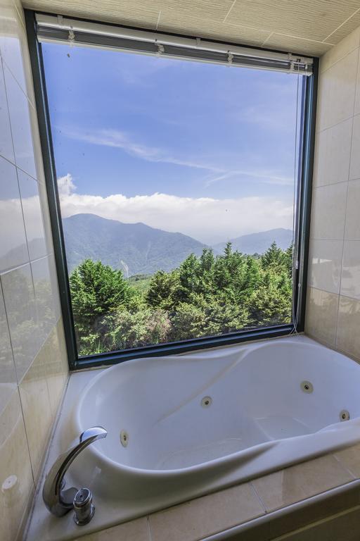 Le Retour Du Printemps Villa Renai Habitación foto